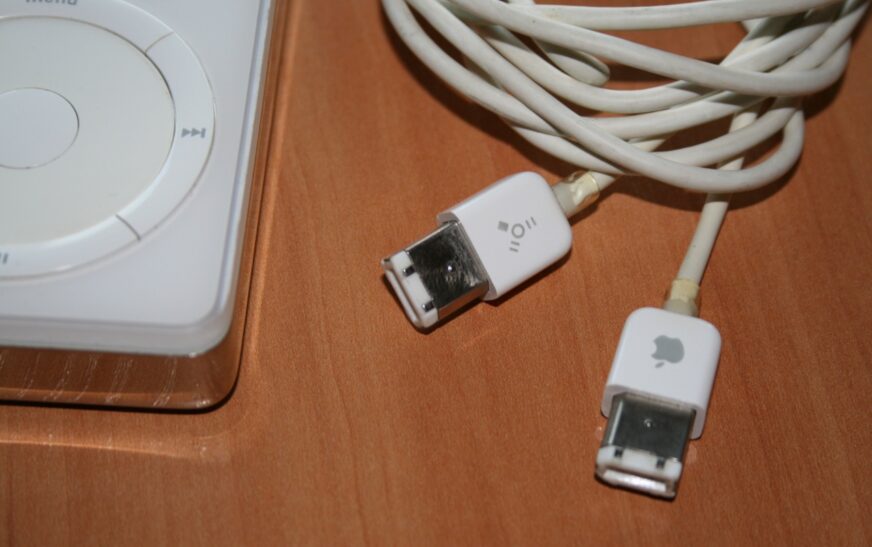 “FireWire Port: The Rise and Fall of a Pioneering Connectivity Standard”